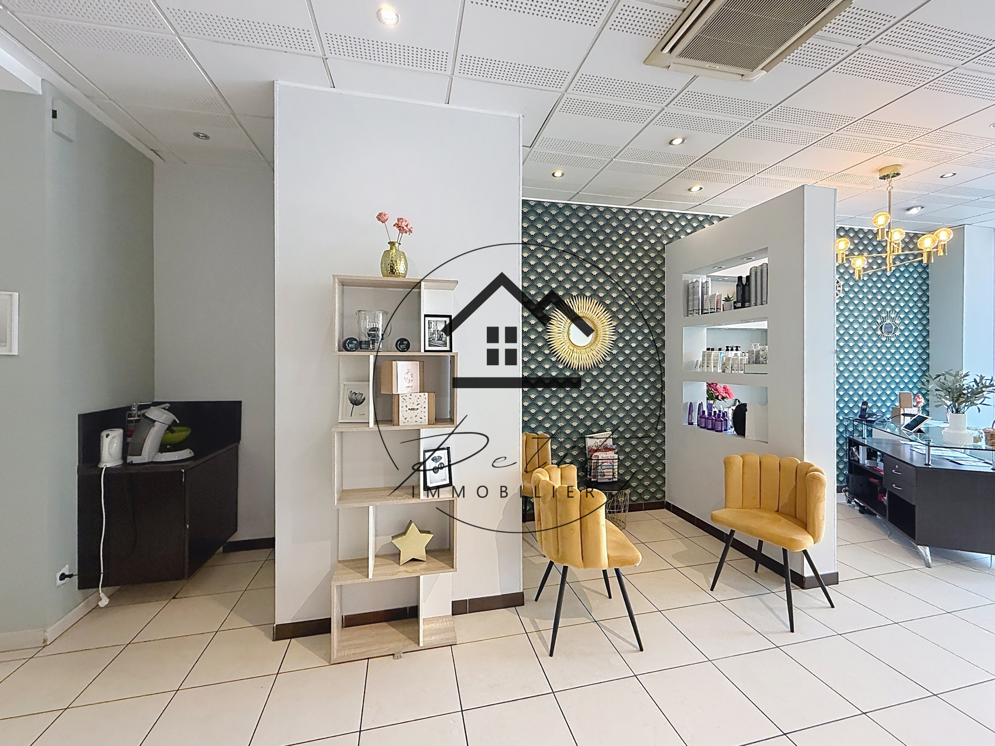 Immeuble mixte commercial et logement à Clermont